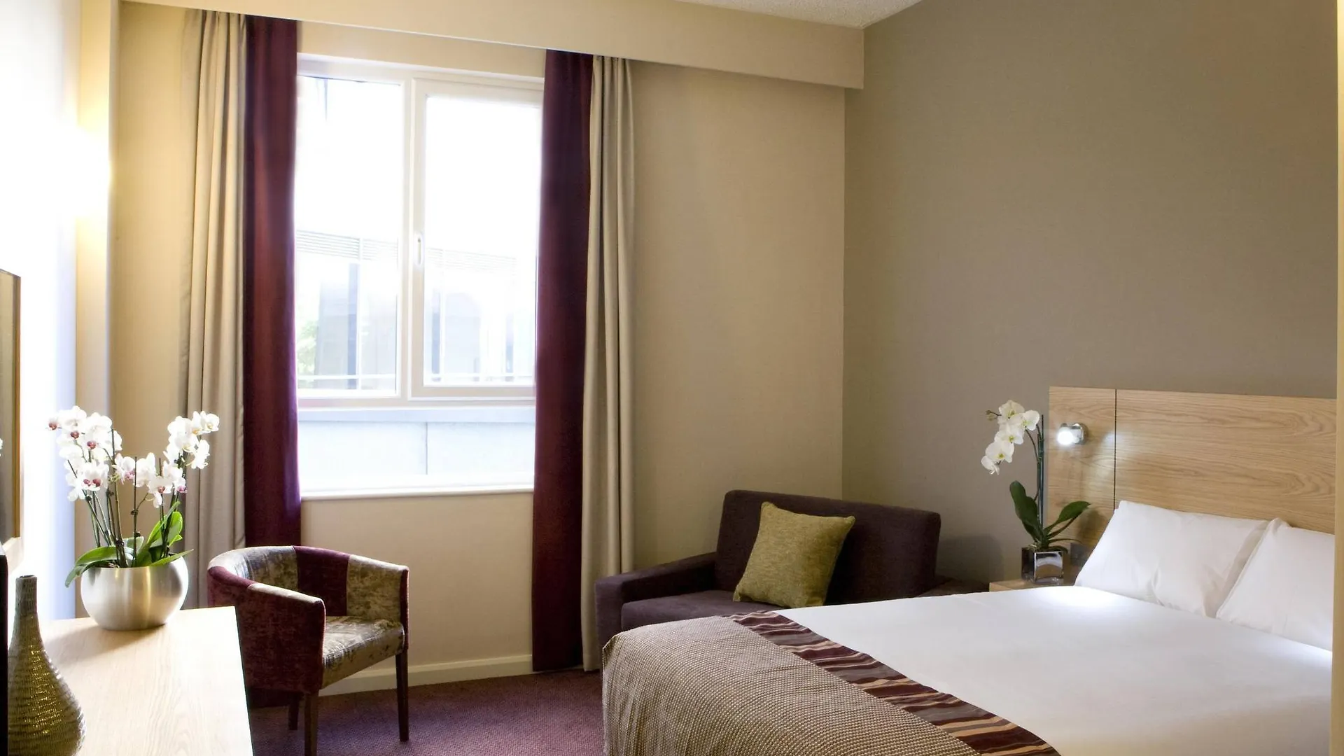 Leonardo Hotel Exeter