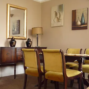 https://paragon-serviced-apartments.tophotelsbath.com